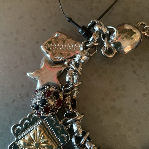 Chico, NEW WITH TAGS, Bracelet, AMERICANA COLLECTION, magnetic closure. - Picture 6 of 9